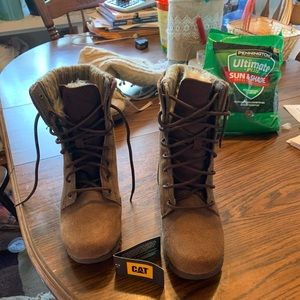CAT women’s boots